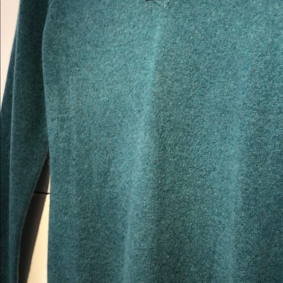 100% cashmere sweater new with tags! - Picture 2 of 4